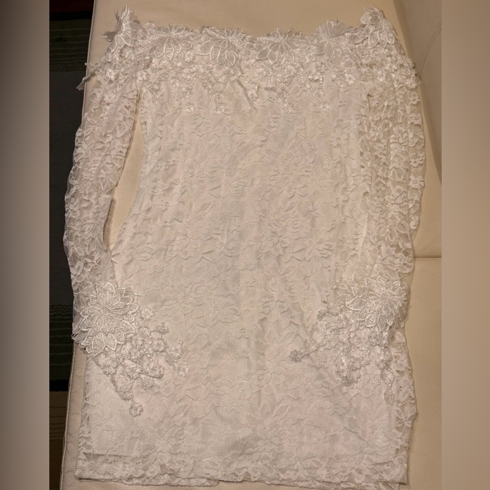 White Lace Long Sleeve Mini Dress with Floral Appliqué